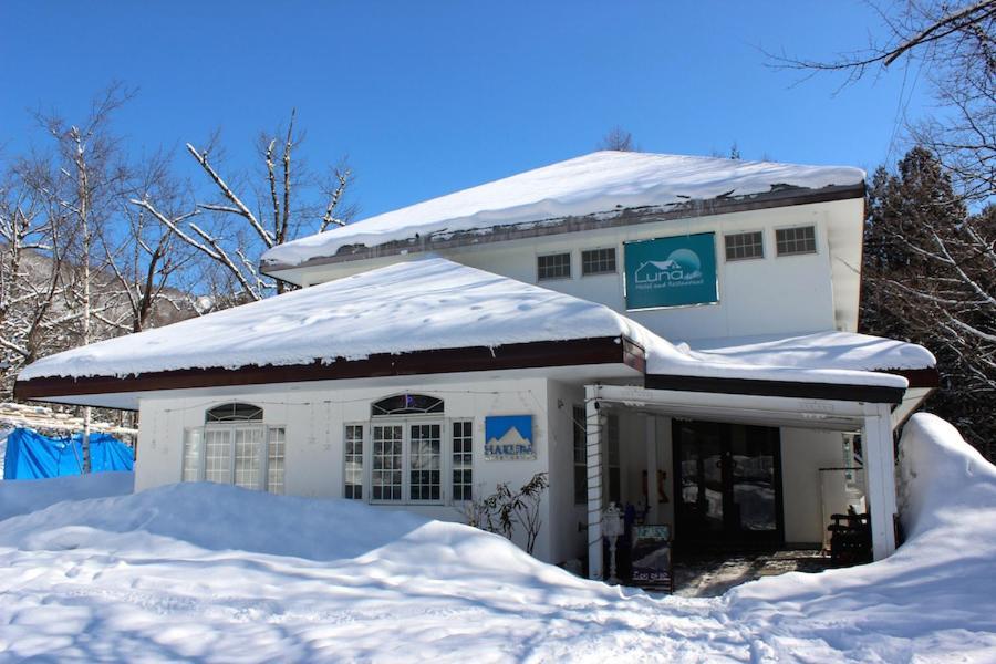 Luna Lodge Χακούμπα Εξωτερικό φωτογραφία